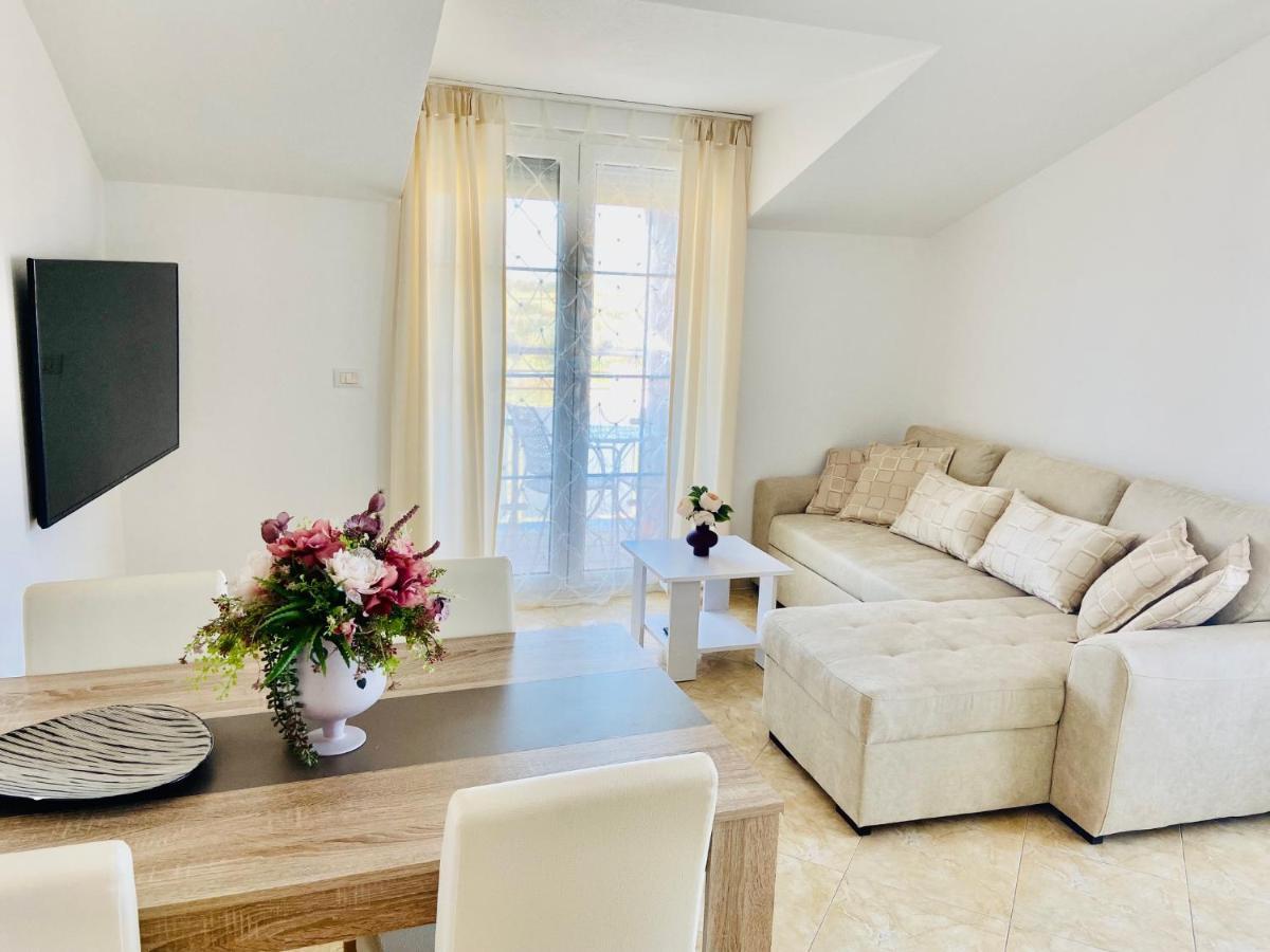 Apartments Brnada Umag Exterior foto